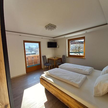 Haus Scharler, Talstation Hotel Neukirchen am Grossvenediger Luaran gambar